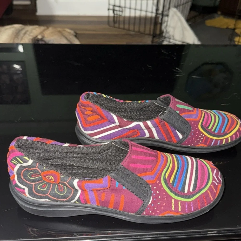MOLAS4U Colorful Kuna Molas Art Vegan Flats Slip-on Shoes NWOB Size 9 UK 39